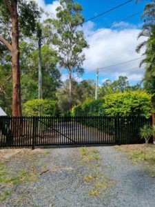 VERTICAL BATTEN SWING GATE